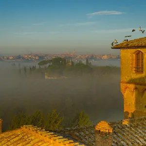 Castello Delle Quattro Torra , Val di Pugna Italia